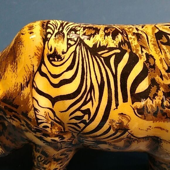 Vintage LaVie Jungle Safari Hand painted Hidden Safari Animals Rhino - Picture 6 of 8